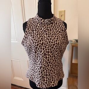 Anthropologie sleeveless top with back half zipper detail